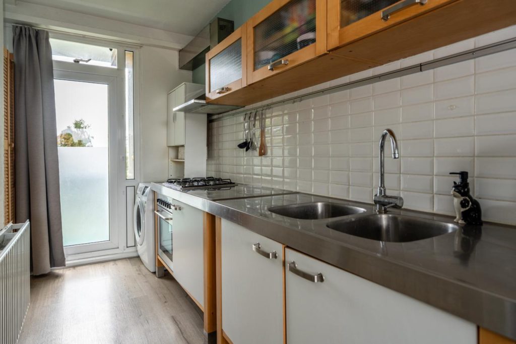 Appartement te koop: van Linschotenstraat 71, Hoogezand